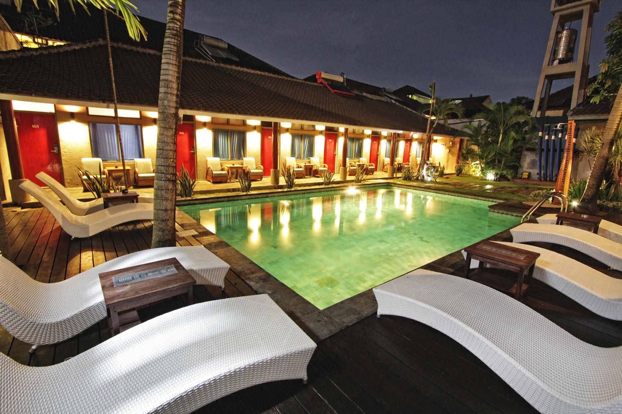 Kayun Hostel Legian  Exterior photo